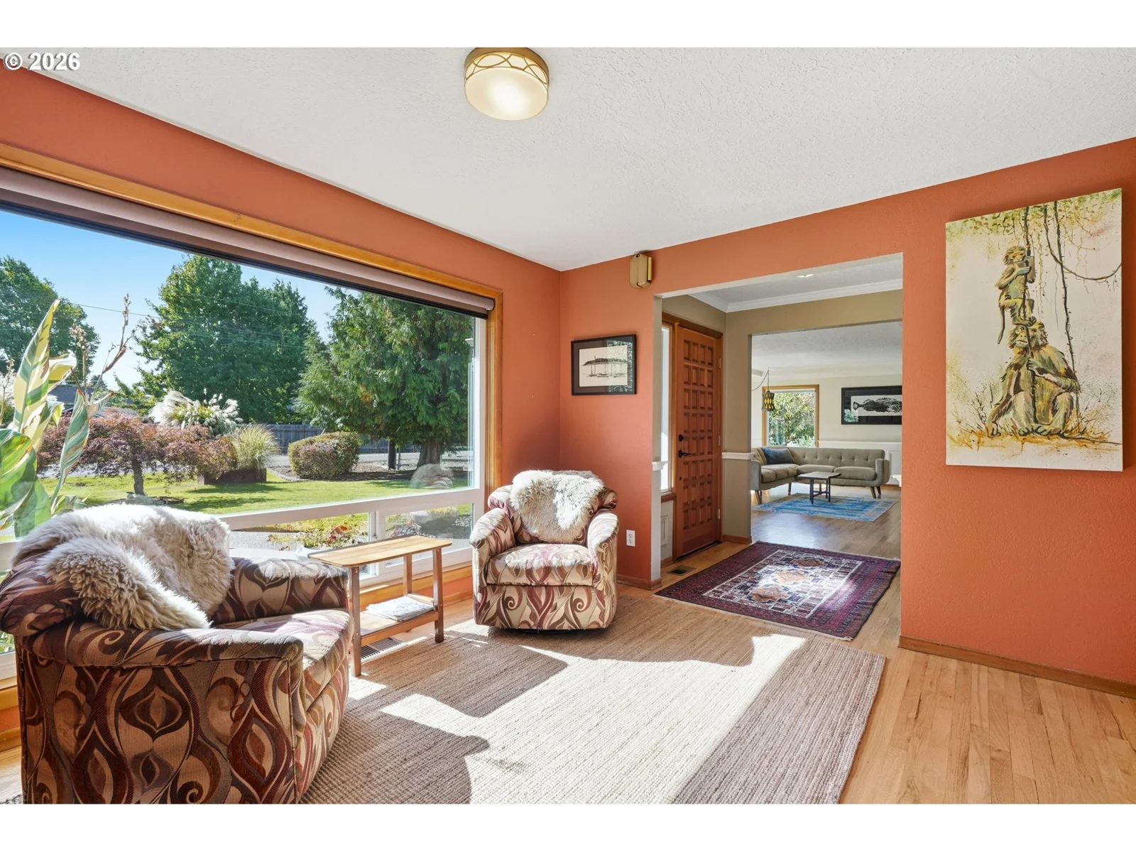 Sitting room with a view to the yard